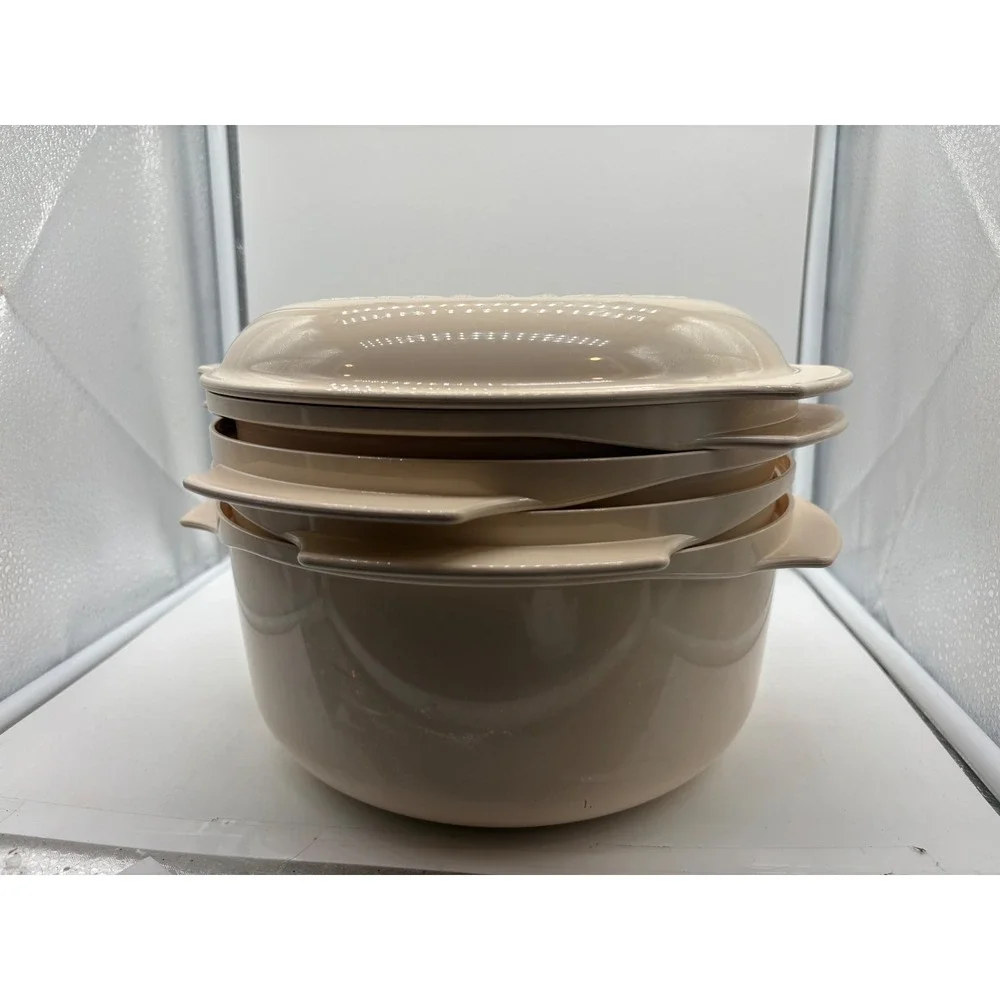 Tupperware vintage microwave